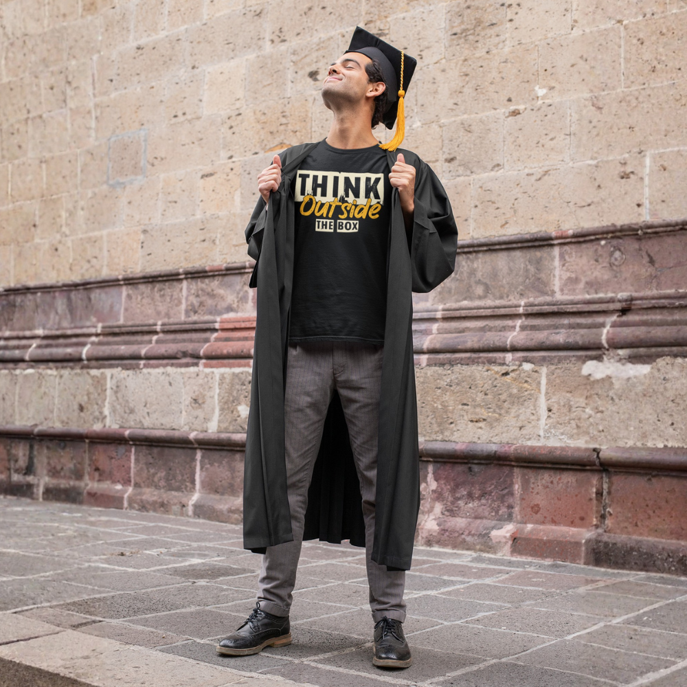 "Think Outside The Box" Grunge Typography Graphic Tee, Creative Mindset Design - Colorizeyou Unisex T-Shirt